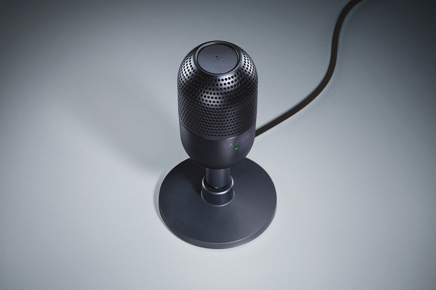 Black Razer Seiren V3 Mini Supercardioid USB Microphone — detail