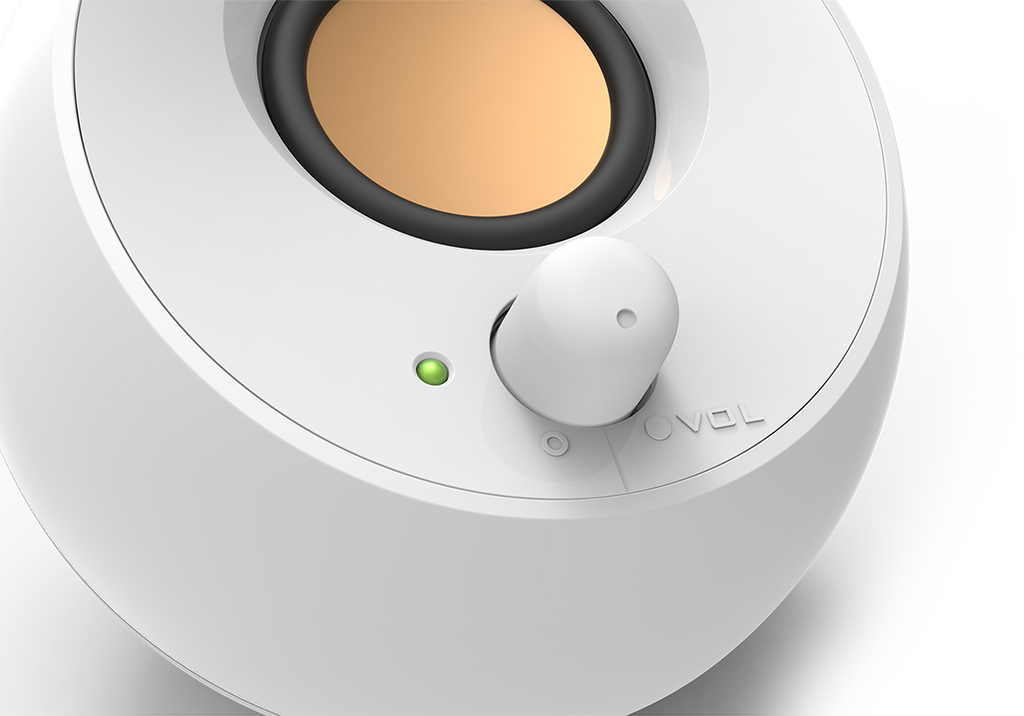 White Creative Pebble 2.0 USB Desktop Speakers — detail